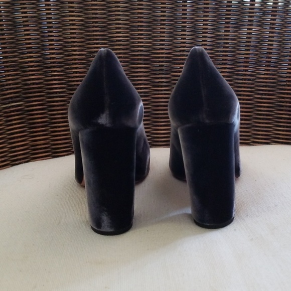 AQUAZZURA Silver Tip 4" Suede Block Heel Sz 7.5 - Picture 2 of 5